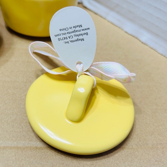 Rae Dunn salt & pepper cellars NEW condition. Yellow with black letters. - Picture 5 of 6